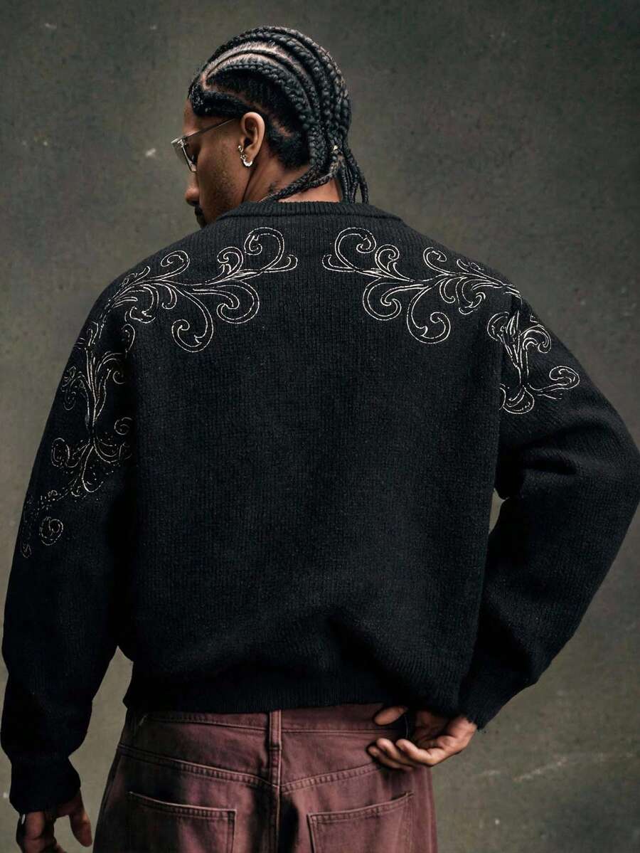 AXEPEAK American Vintage Back Embroidered Collar Pullover Sweater For Men - Black - View 1