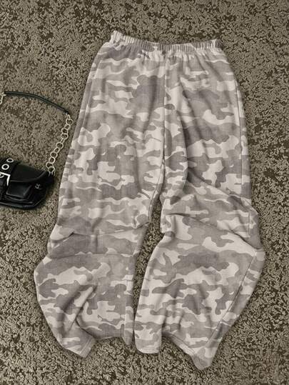 Attitoon Casual Minimalist Camouflage Print Pattern Women's Sweatpants