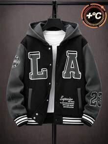 SHEIN 男童秋季抓絨內裡長袖連帽夾克，黑灰拼接連帽抓絨棒球夾克，LA字母印花搭配多款美式標語印花，寬鬆落肩版型，幼童上學旅行復古風兒童夾克，校園夾克，戶外夾克 - 黑色 - 查看 1
