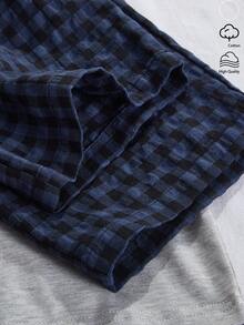 1 Set Pakaian Rumahan Remaja Laki-Laki, Atasan Lengan Pendek Abu-abu Muda Polos dengan Celana Panjang Kotak-kotak Biru Tua, Kain Rajut Lembut, Pas Nyaman (1 Set Dijual Terpisah) - Blue and White - View 5