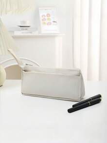One Large-Capacity Minimalist-Style Pen Case, Durable And Portable, Ideal For Storing Stationery Such As Fountain Pens, Pencils, And Erasers; Suitable For Use At Home, In The Office, And In Study Settings. - Double layer design - View 3