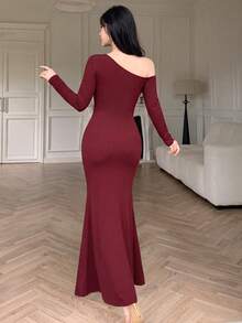 Celisse Women's Autumn/Winter Burgundy Beaded Off-Shoulder Long Dress, Long Sleeve Waist Side Ruched High Slit Dress - Burgundy - View 2
