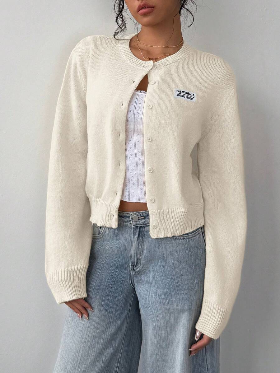 SHEIN BASICS Off-White 女款開襟衫,適合夏季,女款秋冬毛衣,女款秋季服飾,秋季穿搭,女款通勤穿搭,基礎上衣,外出穿搭,機場穿搭 - 彩色 - 查看 1