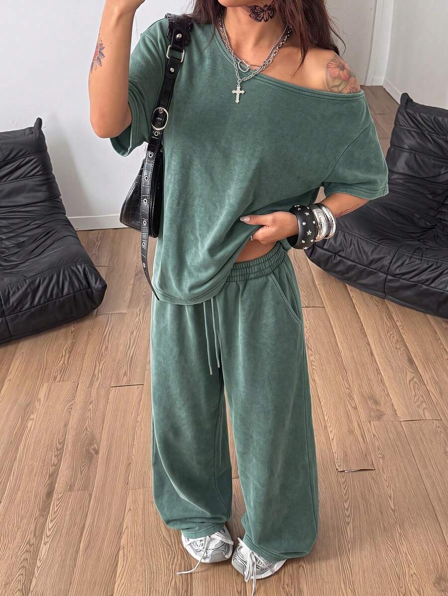Coolane 女款純色不對稱領短袖上衣與抽繩腰口袋長褲兩件套 - 綠色 - 查看 1