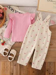 SHEIN Vintaside Kids 女嬰燈芯絨吊帶褲套裝，加厚保暖愛心刺繡吊帶褲 + 保暖磨毛針織內搭，2件套，新款可愛女嬰服飾 - 杏色 - 查看 2