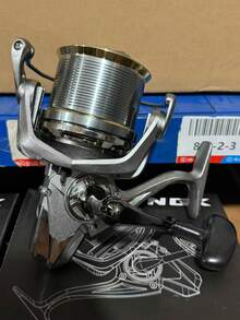 OKUMA Metal NGK8000 -14000 Spinning Reel 48 Ratio 16 Plus 1BB Max Drag 25kg Long Distance Casting Surf Fishing Reel Powerful Saltwater - Multicolor - View 6