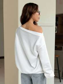 SHEIN EZwear 33% Cotton Blend Casual Autumn/Winter White Loose Asymmetrical Shoulder Women's Sweatshirt, Retro Print Pattern, Versatile - Multicolor - View 2