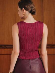 Anewsta Atasan Tank Top Camisole Wanita Model Crop Top dengan Tali Bahu Tipis Berpilin Warna Burgundy untuk Awal Musim Gugur - Burgundy - View 7