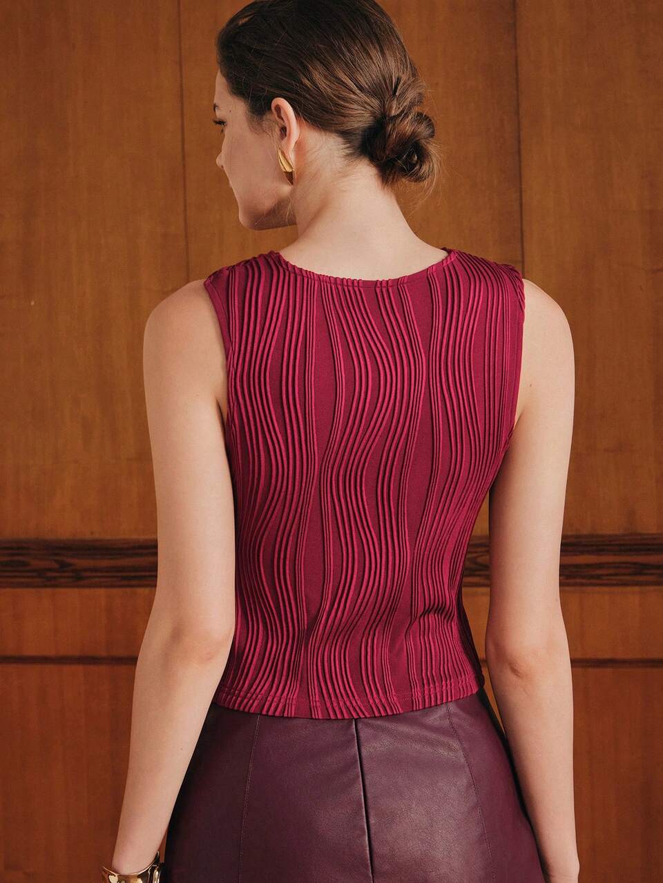 Early Autumn Burgundy Twisted Spaghetti Strap Vertical Stripe Fitted Cropped Waist Camisole Tank Top For Women