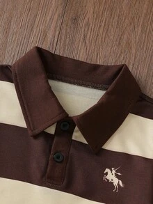 SHEIN Explorewe 小男孩條紋對比色學院領針織休閒寬鬆復古美式長袖 Polo 衫，適合校園與日常穿著 - 咖啡棕 - 查看 5