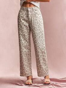 Willow Rêve Women's Grey Leopard Print Relaxed Straight Leg Jeans With Pockets, Fall Boho Streetwear For Office Everyday Going Out Date Casual Outings - Brown - View 1