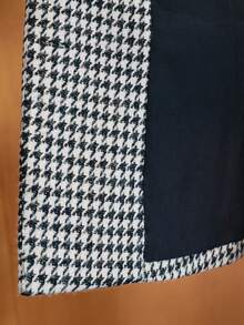 MOTF PREMIUM BLAZER WANITA ELEGAN MOTIF HOUNDSTOOTH HITAM PUTIH UNTUK PERJALANAN MUSIM GUGUR/DINGIN - Grey - View 4