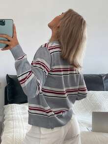 DAZY Cardigan Rajut Lengan Panjang Wanita Model Longgar Bergaris Vintage, Kerah Bulat, Kancing Tunggal, Serbaguna, dan Melangsingkan untuk Musim Gugur - Grey - View 6