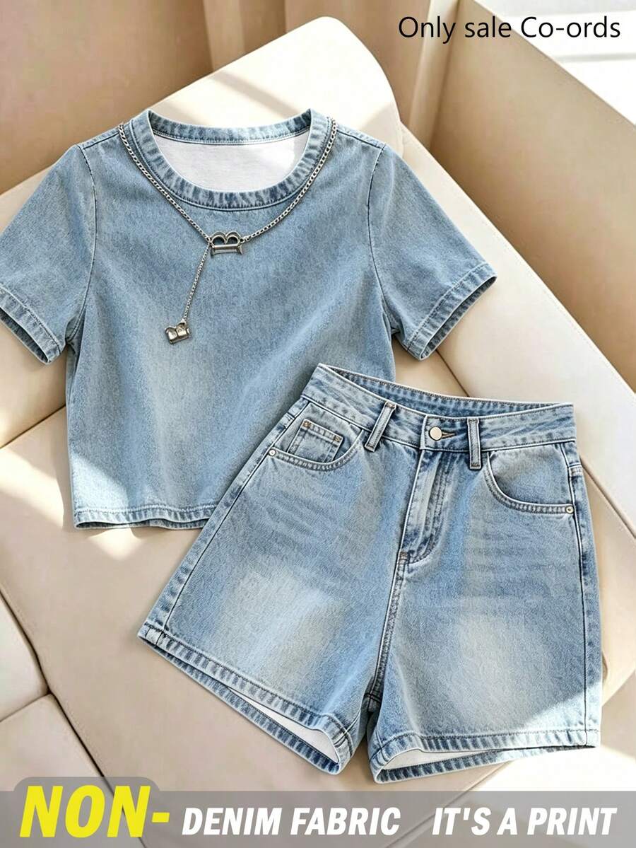 Franclia Women's Solid Color Round Neck Short Sleeve Top And Pocket Button Shorts Casual Daily 2-Piece Set - Blue - View 1