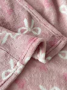 SHEIN Kids Young Girl Young Girl Young Girl Young Girl Heart- Bow Pattern Thermal Lined Thick Plush Hooded Long Sleeve Tie Bathrobe Autumn Winter Pajamas - Pink - View 6
