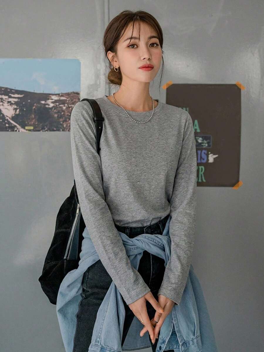 DAZY Women's Minimalist Solid Color Round Neck Long Sleeve T-Shirt For Daily Wear - Dark Grey - View 1