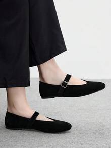 CUCCOO BIZCHIC 女款時尚通勤百搭休閒瑪麗珍平底鞋，聖誕與春季鞋款 - 暗黑色. - 查看 1