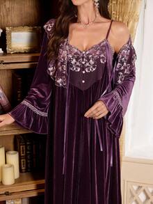 PalaceNights Heavy Embroidery Velvet Robe + Camisole Nightgown Palace Style Sleepwear 2 Pieces Set - Purple - View 5