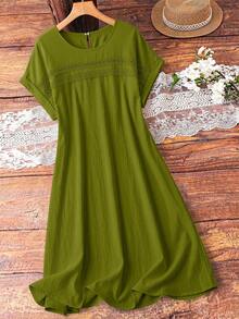 EMERY ROSE Plus Size Summer Casual Woven Fabric Knee Length Dress With Plain Pattern And Flared Hem Short Sleeves - Lime Green - View 4