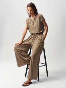 Bohemela Women's Solid Color Back Cutout Design Wide Leg Casual Jumpsuit - Khaki - View 5