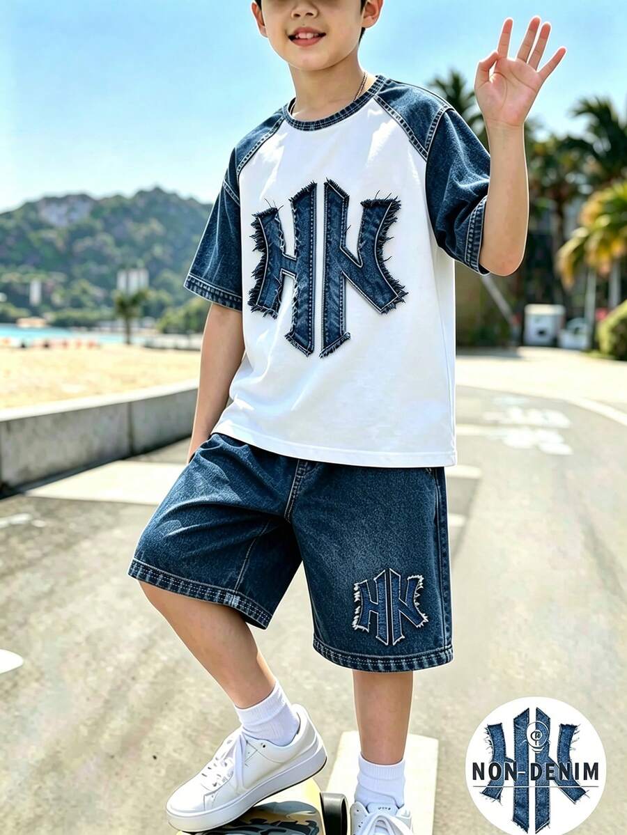 SHEIN 青少年男孩數位英文圖案短袖上衣與短褲套裝,休閒舒適春夏季穿搭,時尚風格,適合外出、戶外運動、野餐、街頭攝影、度假、假期,禮物 - 彩色 - 查看 1
