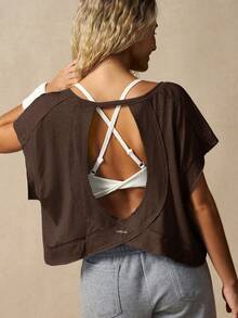 VARSIVA Loose Back Hollow Out Cropped Sports T-Shirt - Coffee Brown - View 2