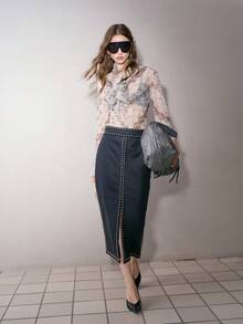 MOTF PREMIUM Rok PU Wanita dengan Desain Stud, Musim Gugur/Musim Dingin - Hitam - View 2