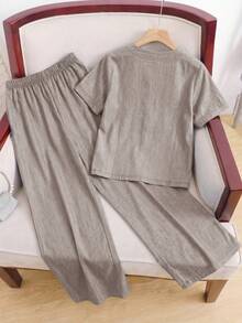 SHEIN Tween Girl 2件組 對比色V領短袖上衣與休閒長褲套裝 - 卡其色 - 查看 2