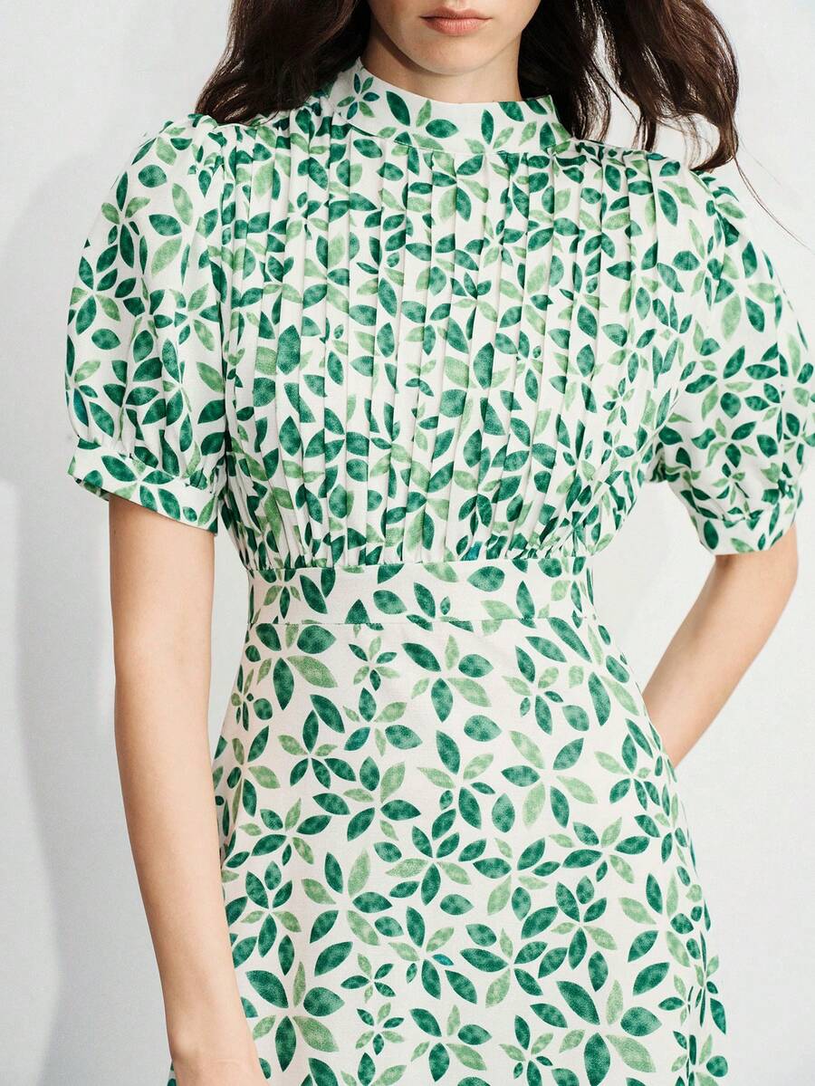 Aveloria Modichic Vestido de mujer de cintura estrecha, línea A, cuello alto, plisado vertical, mangas abullonadas, elegante, francés, tropical, romántico, vintage, dulce, blanco con estampado floral de hojas verdes - Verde - Ver 1