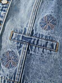 GlowEve CURVE Plus Size Women's V-Neck Floral Pattern Casual Daily Denim Jacket - Medium Wash - View 7