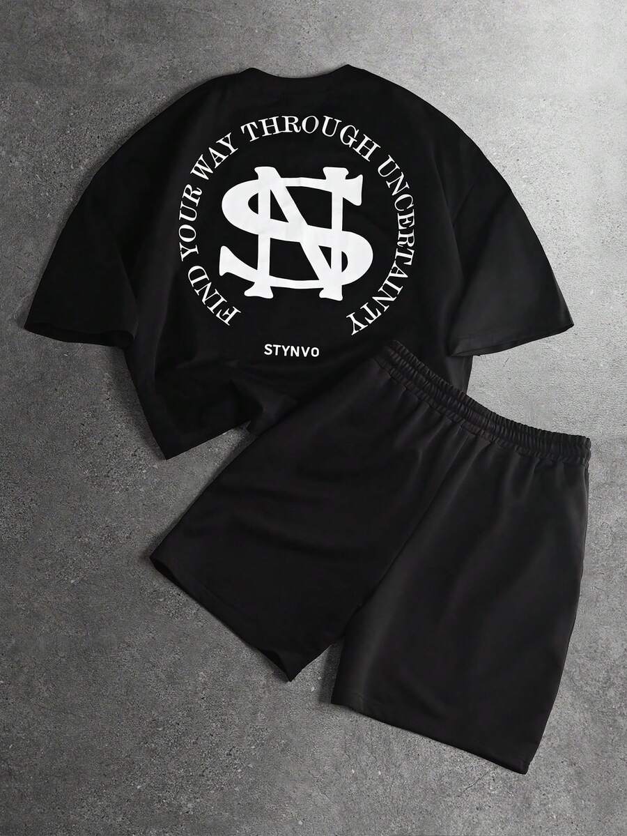 STYNVO 男士字母印花落肩袖T恤與短褲休閒套裝 - 黑色 - 查看 1