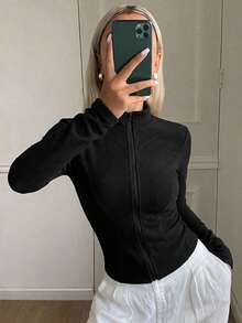 DAZY 女款小立領長袖修身豹紋休閒防曬薄款夾克 - 黑色 - 查看 4