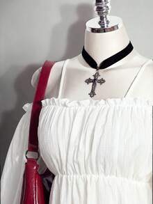 SHEIN ICON Top Babydoll de Talla Grande unicolor con Hombros Descubiertos y Tirantes de Espagueti - Blanco - Ver 4