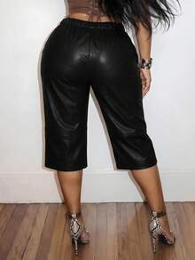 Veslaya Plus Size Women Solid Color Pocket Casual Versatile Daily Wear Capris - Black - View 2