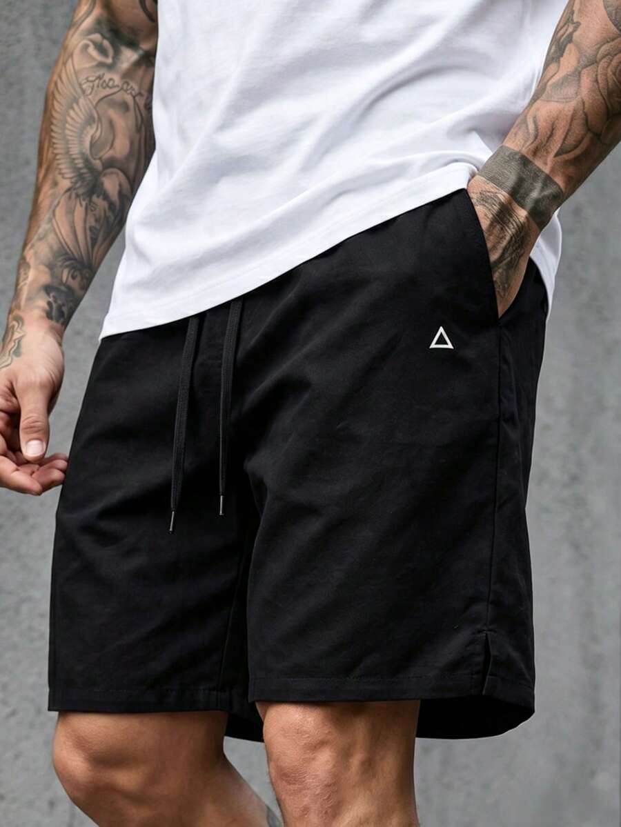 Manfinity CasualCool Men's Black Summer Casual Triangle Print Drawstring Waist Pocket Shorts,Streetwear Gym Sports Shorts,Lightweight Athletic Shorts For Workout,Y2k - Black - View 1