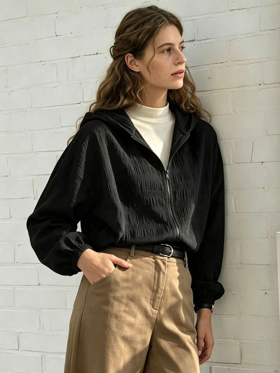 SHEIN Essnce 女款純色極簡休閒日常連帽黑色外套,秋冬款 - 黑色 - 查看 1