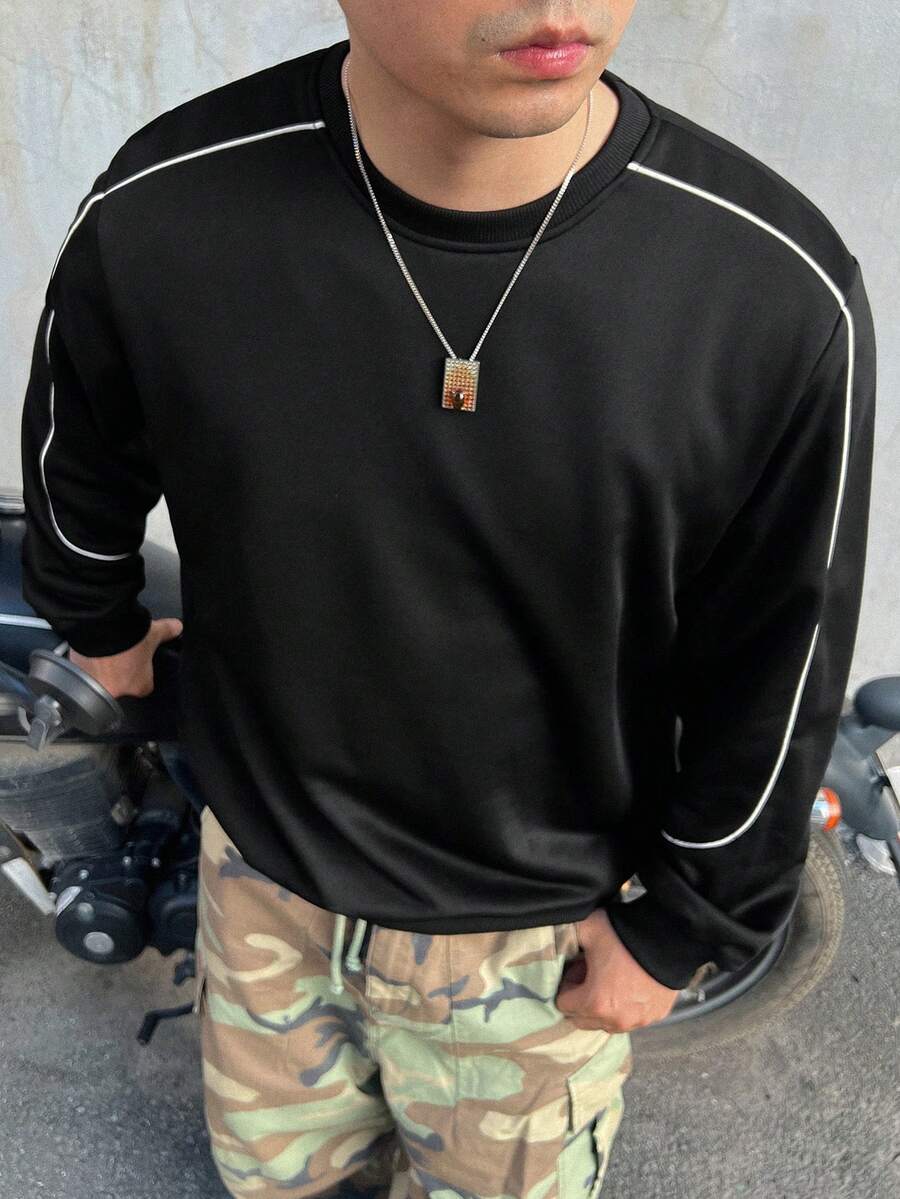 DAZY Spring/Autumn Black Crew Neck Pullover Sweatshirt With Cuffed Hem And Cuffs, Contrast Drawstring Detail For Men - Black - View 1
