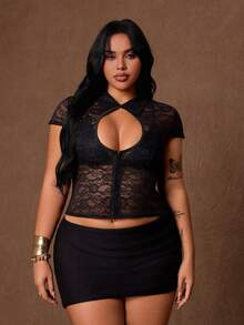 Rustia Plus Size Women's Cutout Sexy Front Button Lace Top - Black - View 3