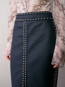 MOTF PREMIUM Rok PU Wanita dengan Desain Stud, Musim Gugur/Musim Dingin - Hitam - View 1