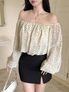 Tideelle Women's Spring Summer Autumn Beach Vacation Style Full Print Off-Shoulder Lantern Sleeve Cropped Top Beige Romantic Elegant - Apricot - View 5