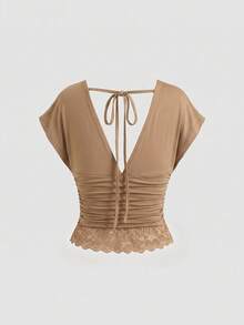 Rovax Atasan Seksi Wanita Warna Polos Model V-Neck Dalam Lengan Pendek Model Batwing dengan Hiasan Renda di Bagian Bawah - Khaki - View 3