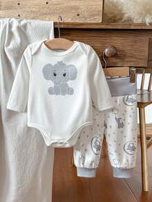 SHEIN Vintaside Kids 新生兒男嬰春秋四季通用寬鬆針織奶油色與淺藍色拼接設計信封領長袖連身衣與收口長褲2件套，柔軟可愛極簡清新風格；適中厚度，身上印有卡通大象、小鳥與「Be Brave」字樣；休閒、幼兒、派對 - 彩色 - 查看 3
