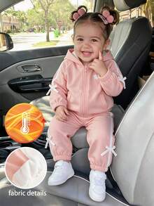 SHEIN 幼女 2件組可愛粉色刷毛連帽外套與長褲套裝，3D蝴蝶結緞帶裝飾與馬匹印花拉鍊夾克，秋冬運動休閒套裝 - 藕粉色 - 查看 3