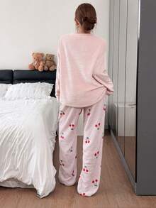 Napfluff Set Pakaian Santai Mewah Bordir Cherry Manis, Set Piyama 2 Potong yang Lembut & Nyaman - Baby Pink - View 3