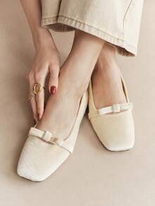 shallow khaki
