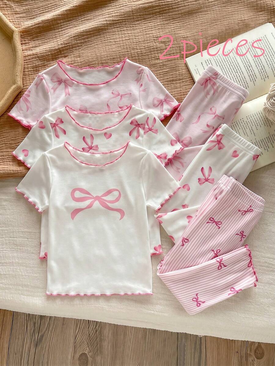SHEIN 女童睡衣套裝 1套,春夏四季適用,可愛甜美蝴蝶結、愛心與條紋組合印花,波浪下擺設計,圓領短袖套頭上衣搭配長褲,居家穿著套裝 - 彩色 - 查看 1