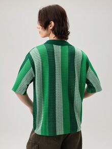 Vaulklash Men's Letter Print Striped V-Collar Short Sleeve Knit Top, Football - Green - View 3