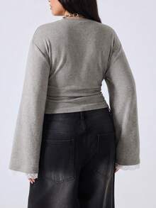 LYSMO Kaos Ukuran Besar Gaya Korea Modis dengan Hiasan Renda dan Lipatan di Pinggang, Cocok untuk Musim Gugur, Formal, Kasual, Lembut, Nyaman, Pakaian Rumah, Kencan Malam, Kantor, Abu-abu Elegan - Light Grey - View 3