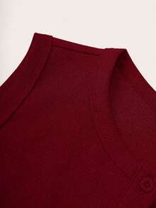 SHEIN BASICS Camiseta de tirantes de punto ajustada de color liso casual talla grande - Burdeos - Ver 3