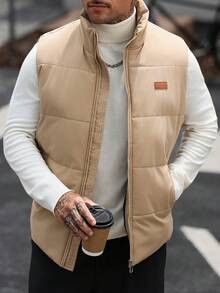 Manfinity CasualCool 卡其色休閒棉質填充背心，基本立領拉鍊口袋設計，男士秋冬通勤輕量保暖層搭背心 - 卡其色 - 查看 3